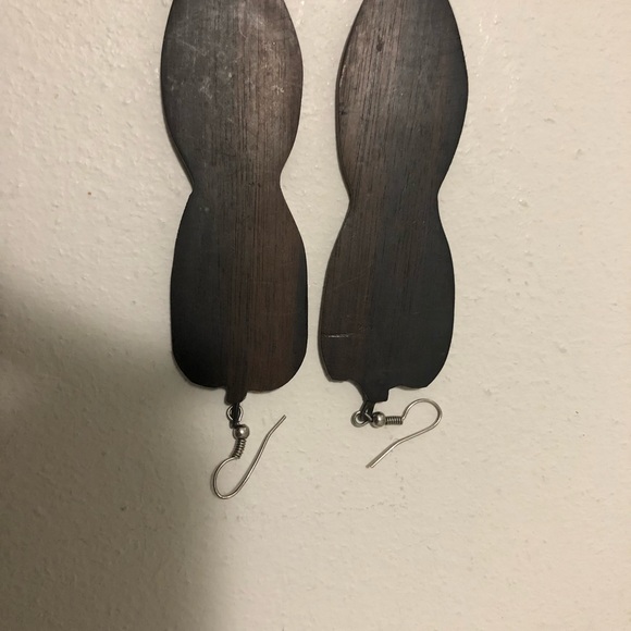HANDMADE Wooden Earring - Picture 8 of 10